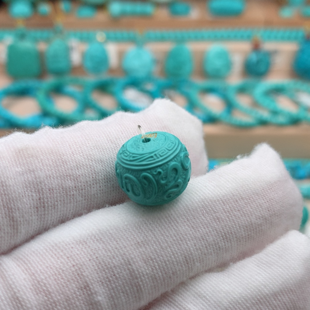 绿松石未镶嵌珠宝奇石13.5mm