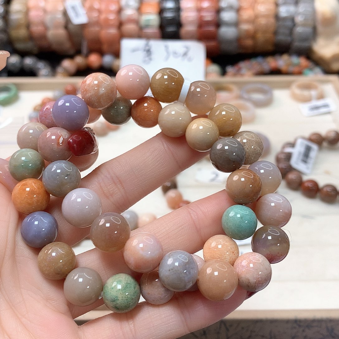 硅化珊瑚（珊瑚玉）手链未镶嵌桃**子664