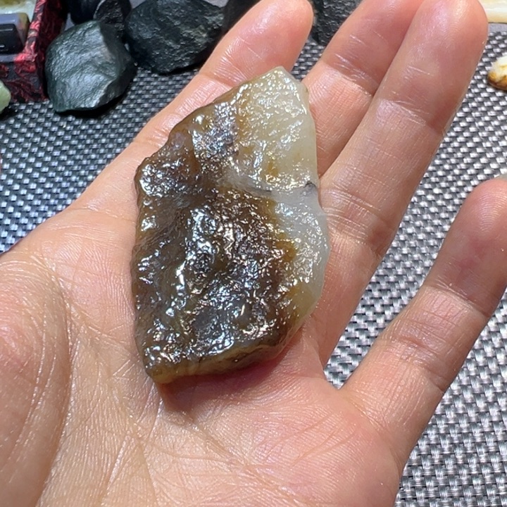 和田玉（糖玉）未镶嵌颈饰