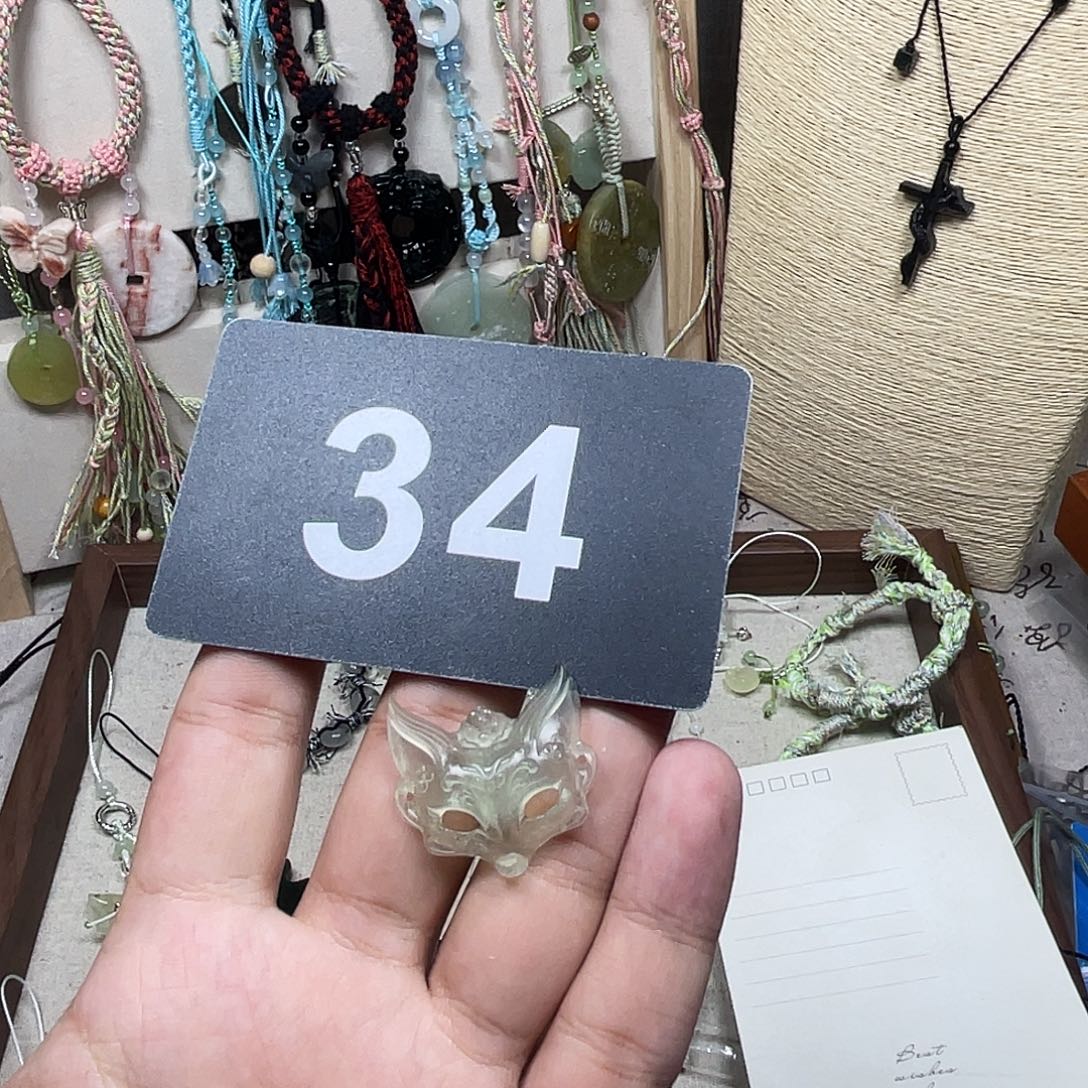 溪***鱼蛇纹石玉合金颈饰