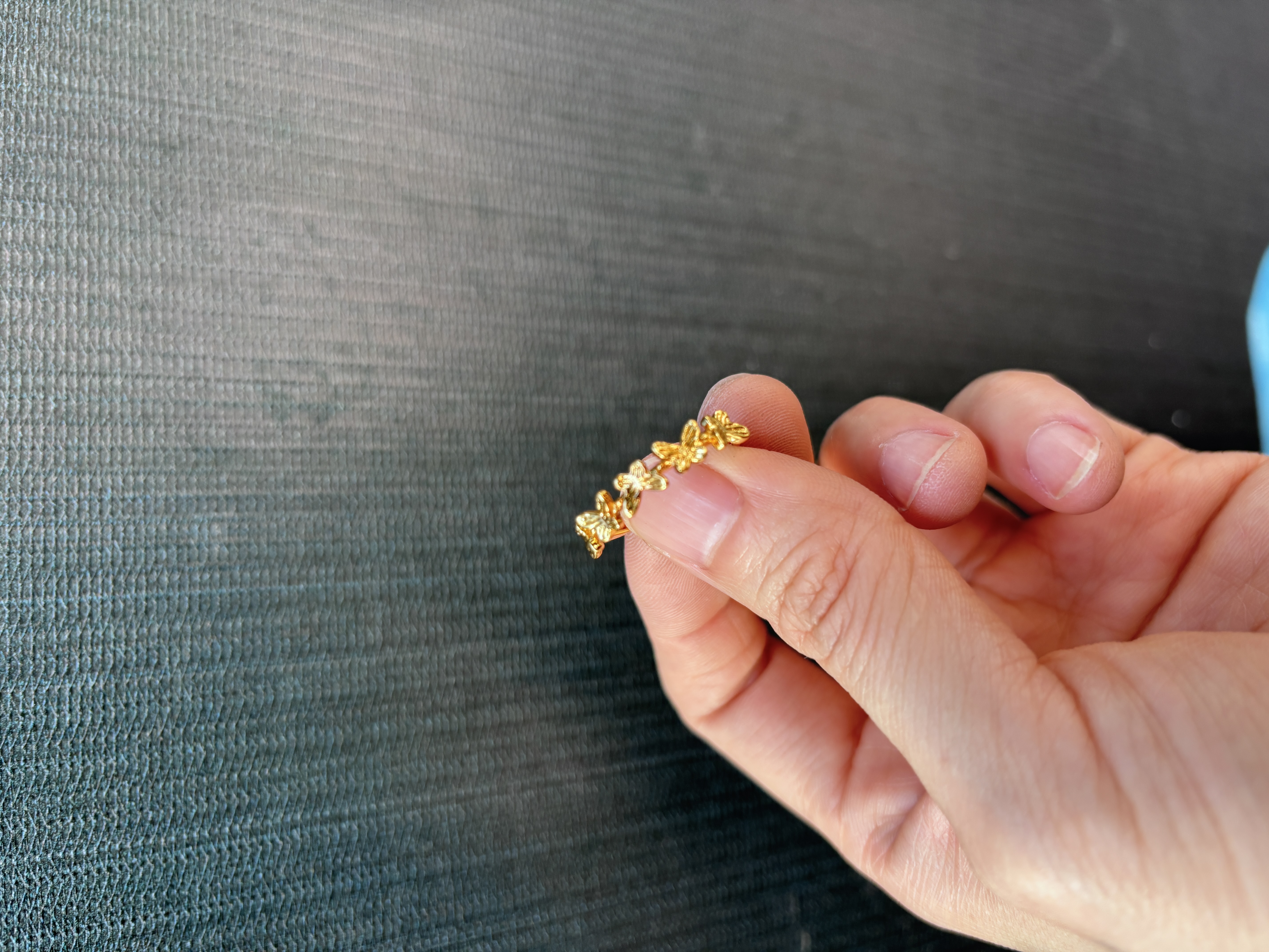 A662 远方专属  精工金色蝴蝶戒指