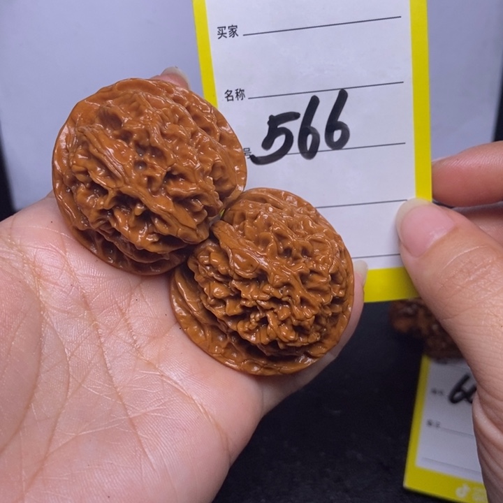 文玩核桃吊坠566/40苹果福利
