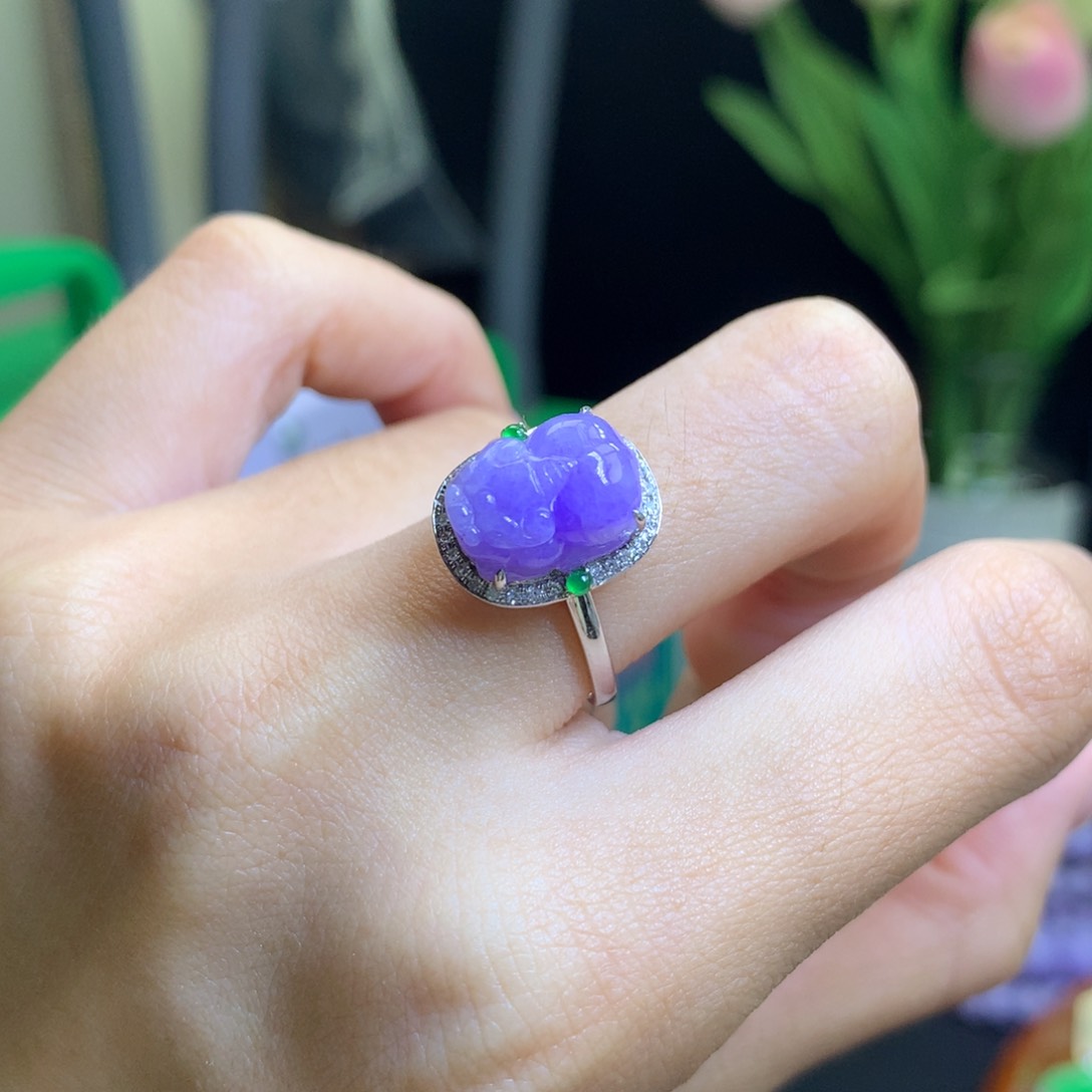 翡翠颈饰18K金镶嵌?**子天然