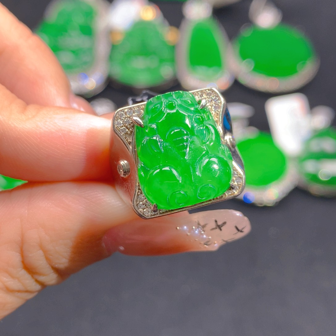 翡翠颈饰银S925镶嵌1111111111111