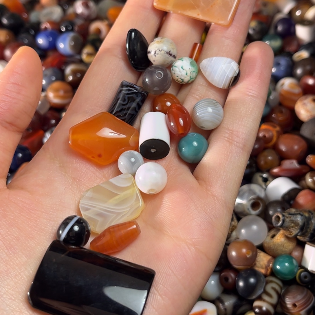 玛瑙/玉髓未镶嵌颈饰