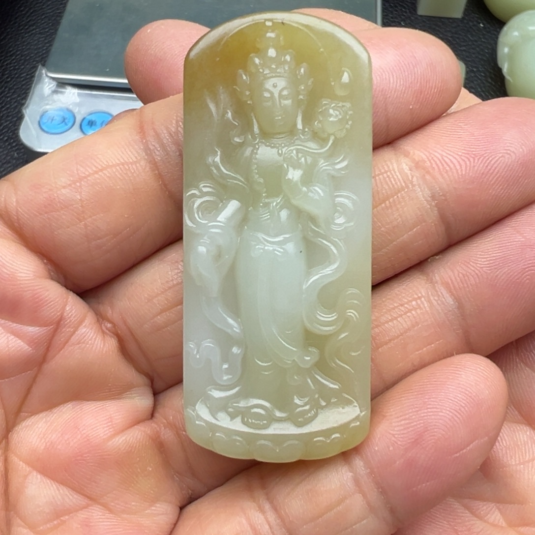 和田玉（糖玉）未镶嵌吊坠(不含链)