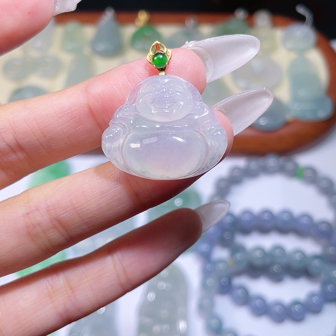 翡翠颈饰18K金镶嵌佛公