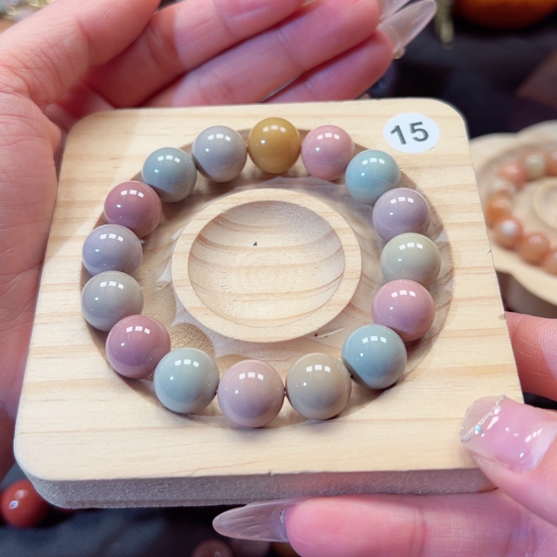 石英质玉手链未镶嵌小*六126