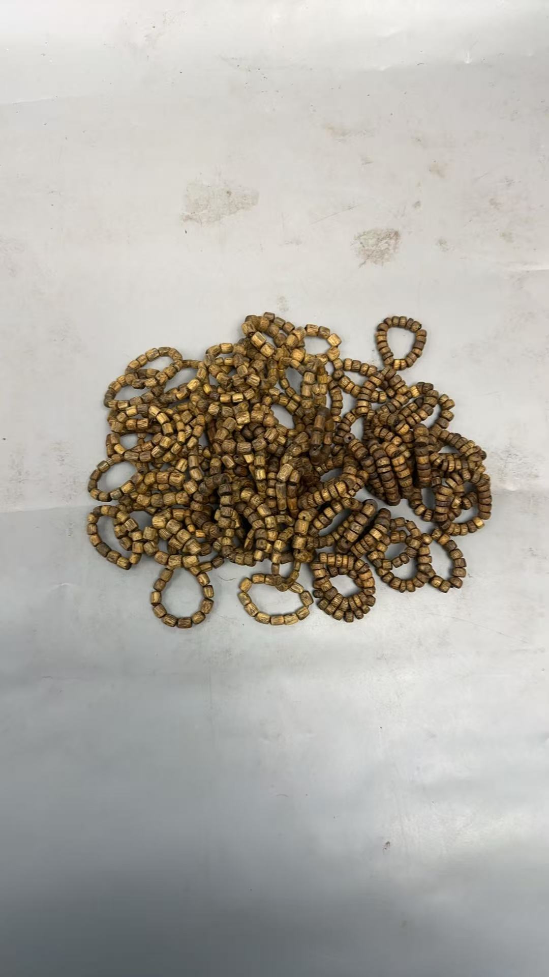 沉香B004单圈沉香手串（多样性发货任其一）