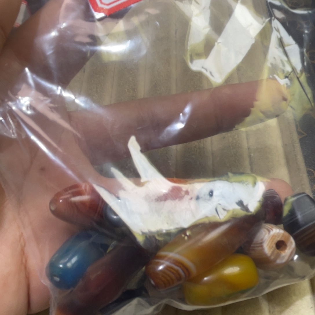 李****玛瑙/玉髓未镶嵌珠宝半成品