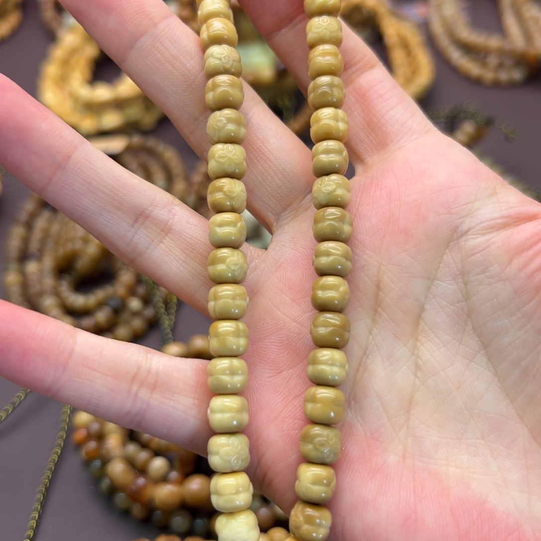 张***饭吊坠龙脊菩提柿子