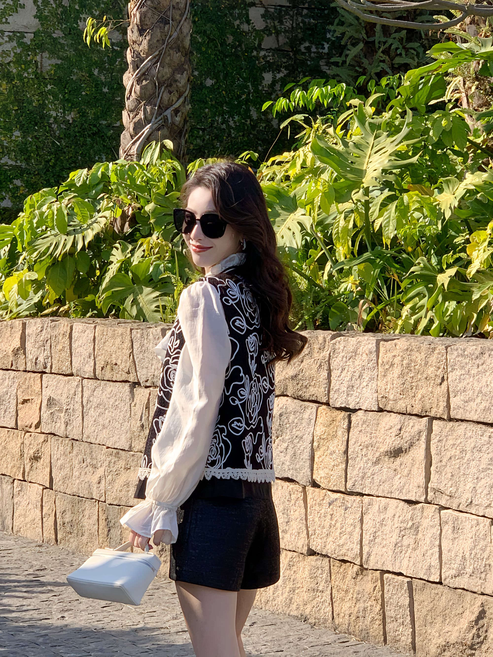 JIAJIA【韩系旋律】气质高腰短裤亮面阔腿直筒松弛感A字裤NN2554