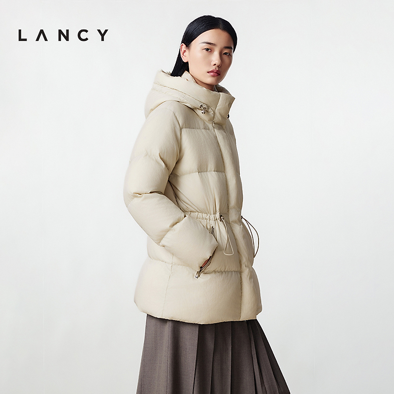 【匈牙利白鹅绒】LANCY/朗姿2025冬季新款连帽抽绳收腰中长羽绒服