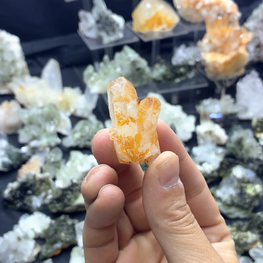 石材超美黄水哦哦