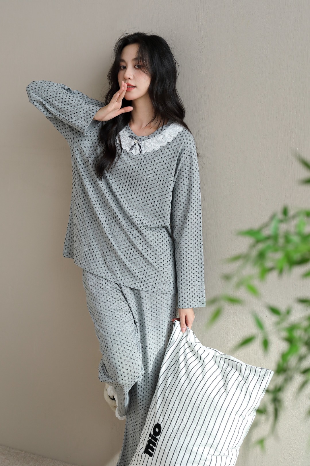 2025新款波点圆领蝴蝶结宽松休闲两件套装拼接蕾丝家居服睡衣女士