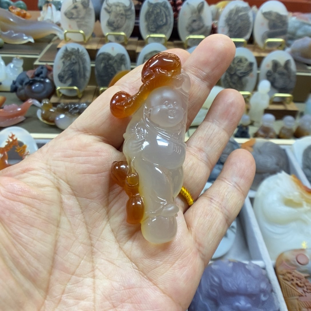 玛瑙/玉髓颈饰未镶嵌