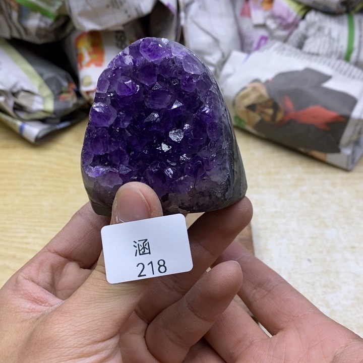 水晶大型摆件（非配饰）未镶嵌