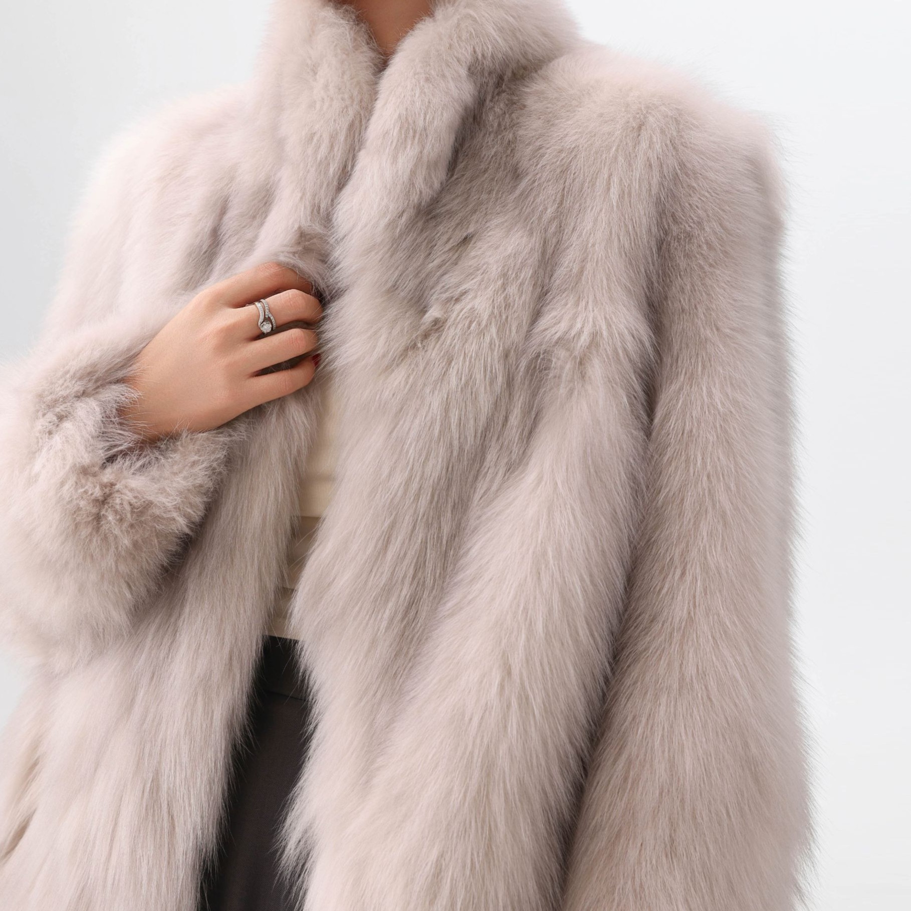 ‘’首尔月光‘’进口狐狸毛整皮外套休闲减龄短外套