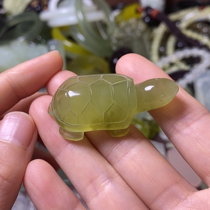 岫玉岫玉挂件未镶嵌