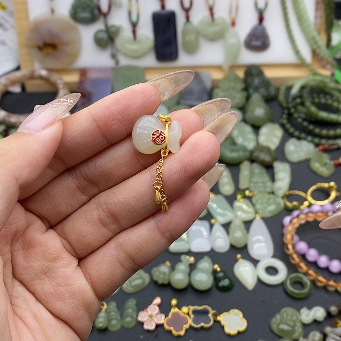 和田玉吊坠(不含链)银S925镶嵌