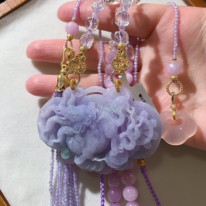 翡翠未镶嵌颈饰翡翠吊坠