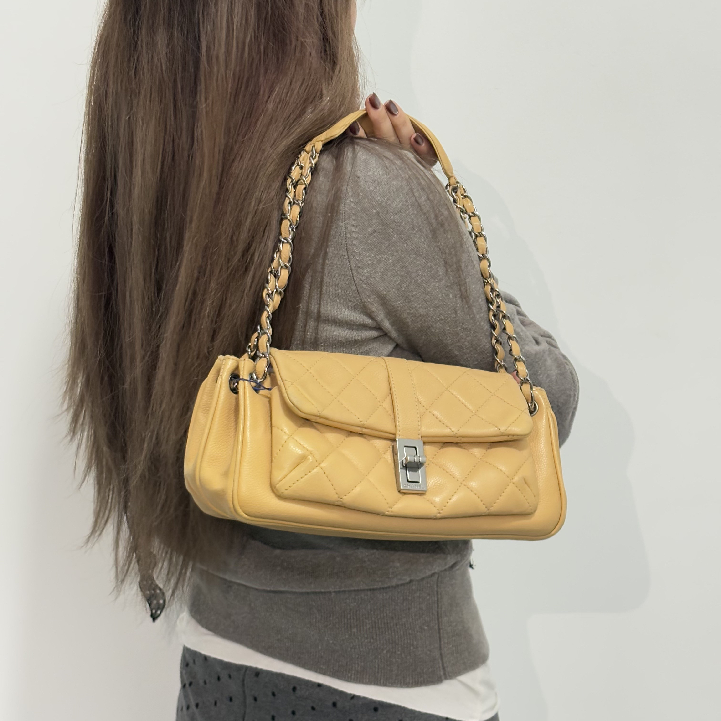 95新 Chanel/香奈儿 奶茶色单肩包dby