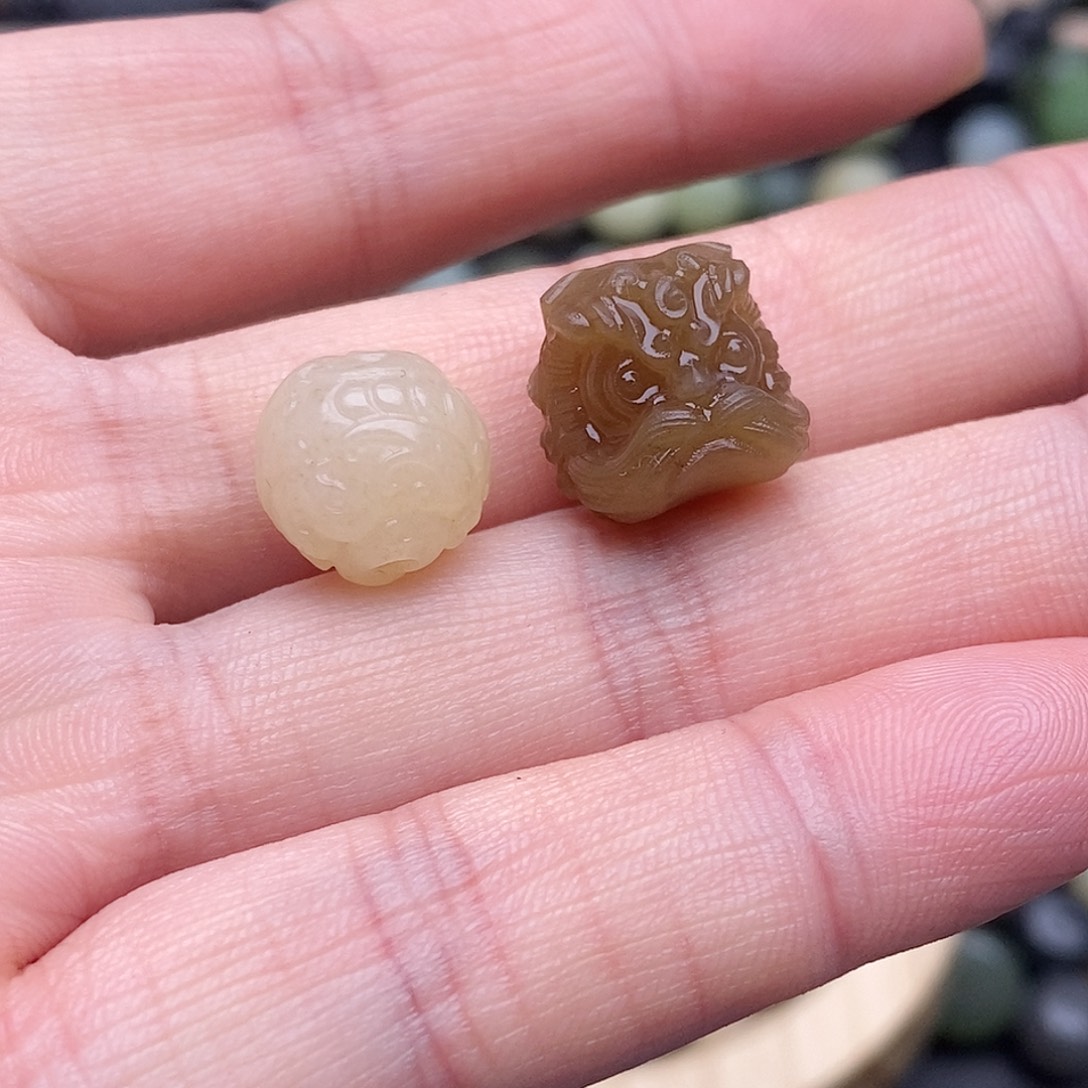 和田玉未镶嵌珠宝半成品