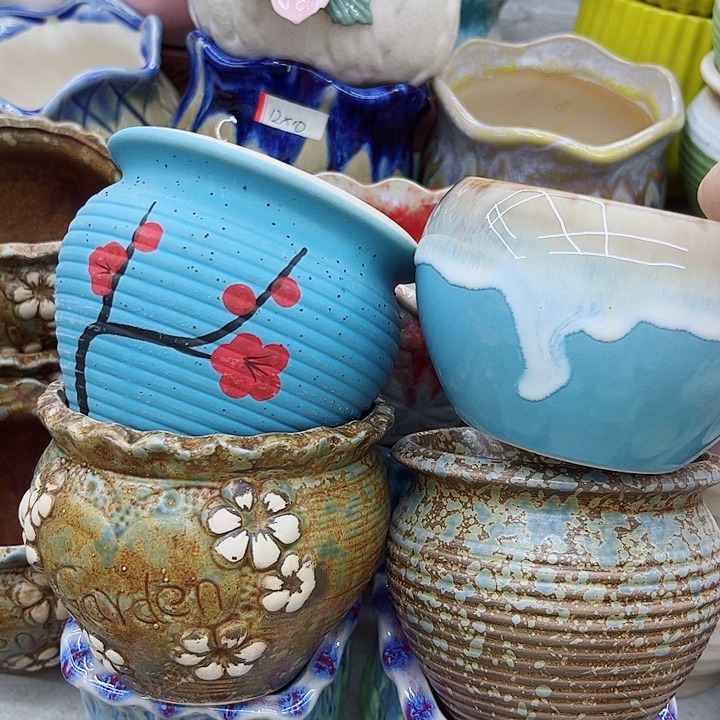 多肉绿植陶瓷花盆9.9包邮，有孔