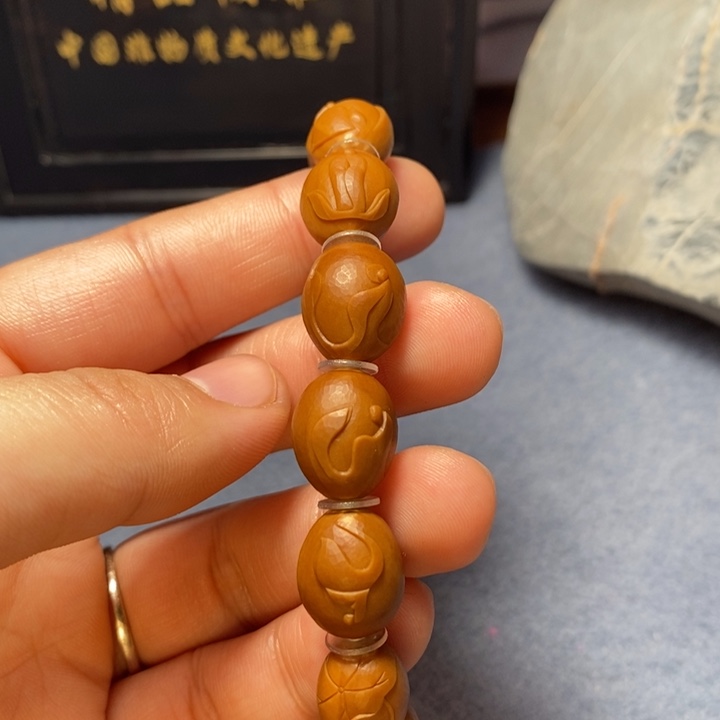 橄榄核手串/手链宽度1.4 无相佛