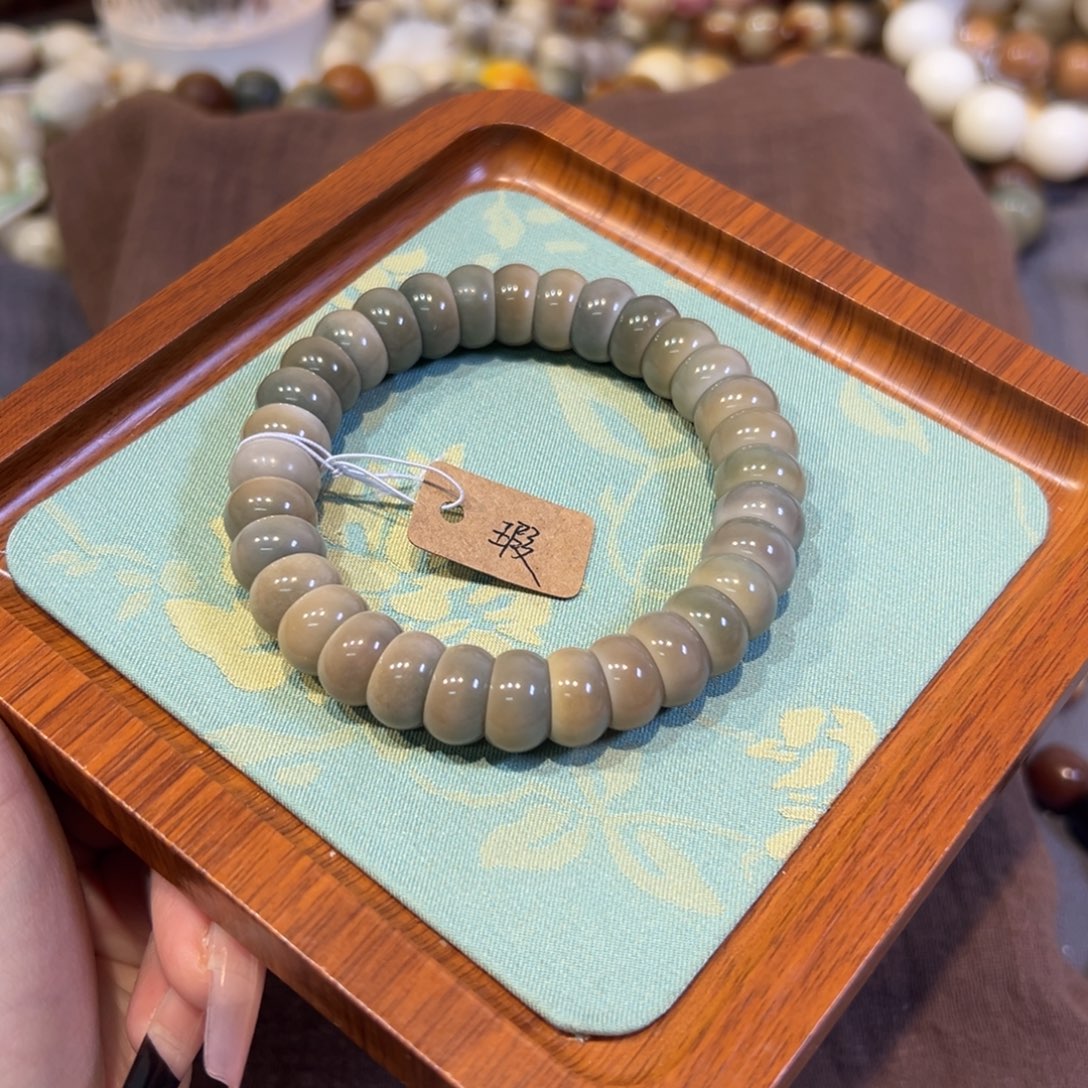 吊坠菩提根/象牙果碗肠卡13 瑕疵 