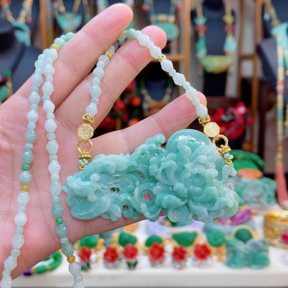 翡翠颈饰合金48小时鉴赏期