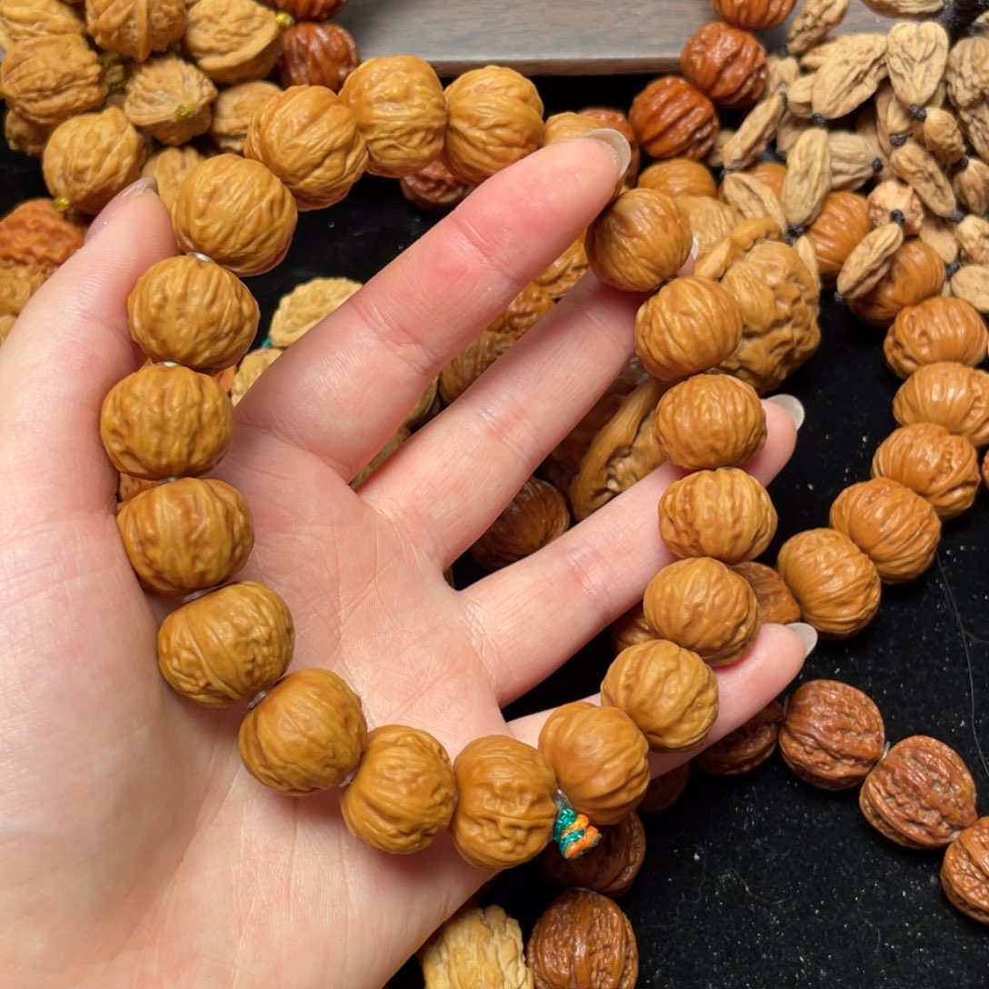 s***g文玩核桃吊坠蛤蟆