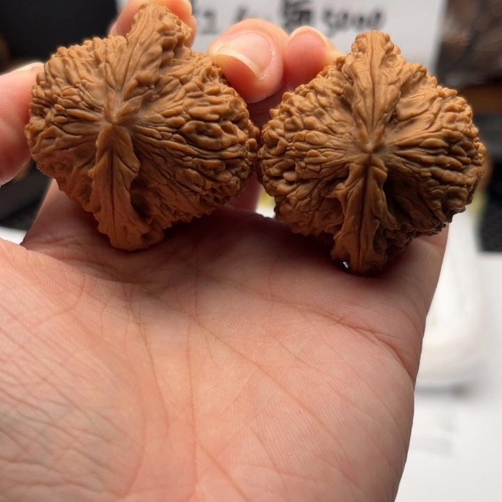 文玩核桃吊坠南疆45