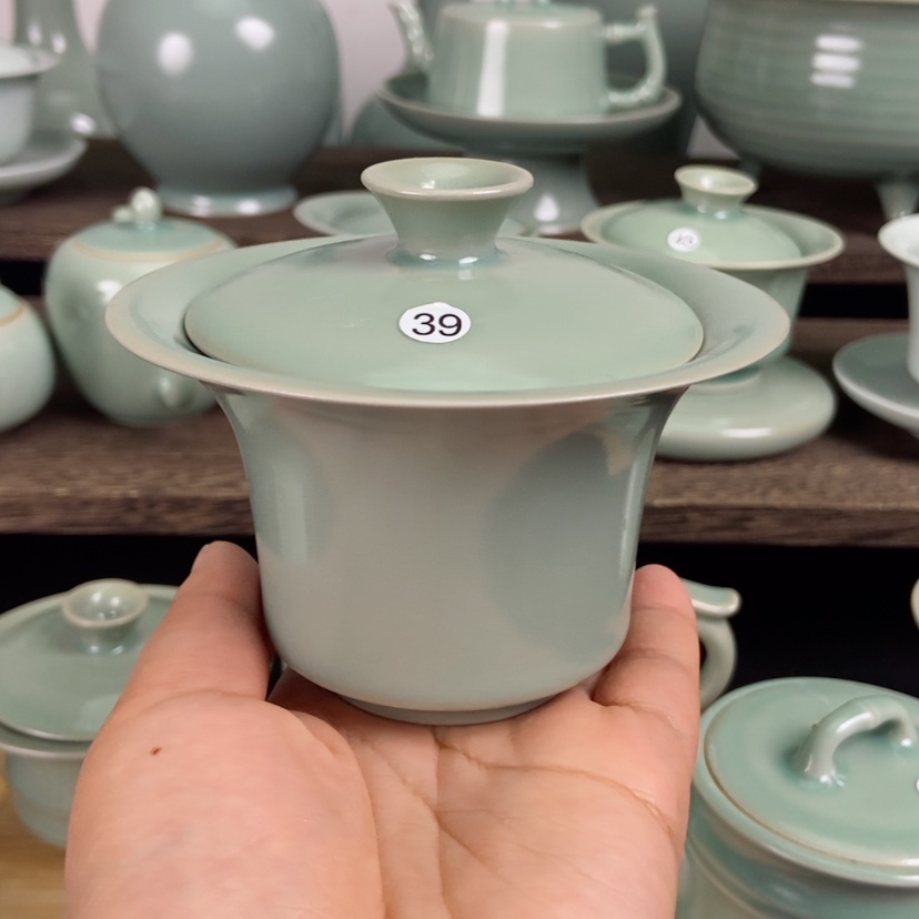 【闪购商品】微瑕原矿手工马蹄盖碗