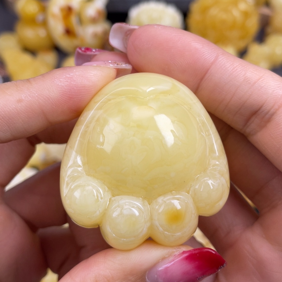 琥珀裸石未镶嵌蜜蜡