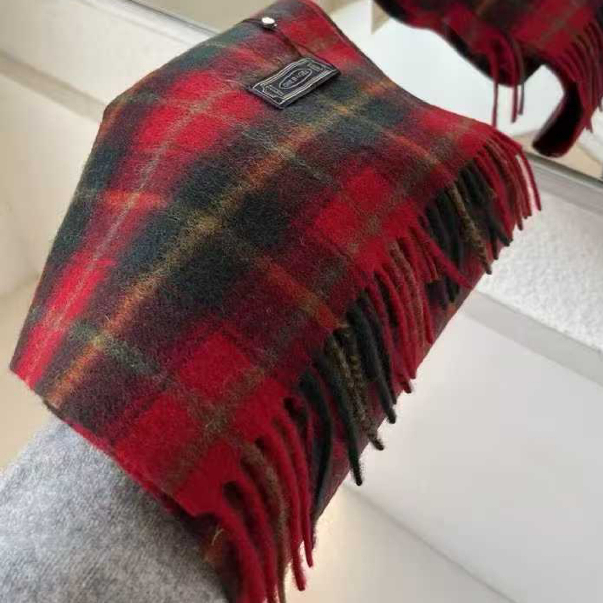 韩代100%羊毛红格纹围巾女冬季保暖防风显白圣诞红色围脖