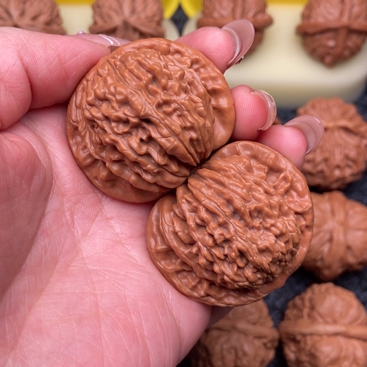 文玩核桃把件42精品老树四座楼