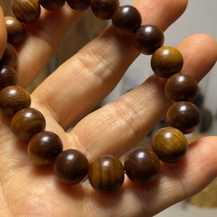 曾***经木老山檀木料木料