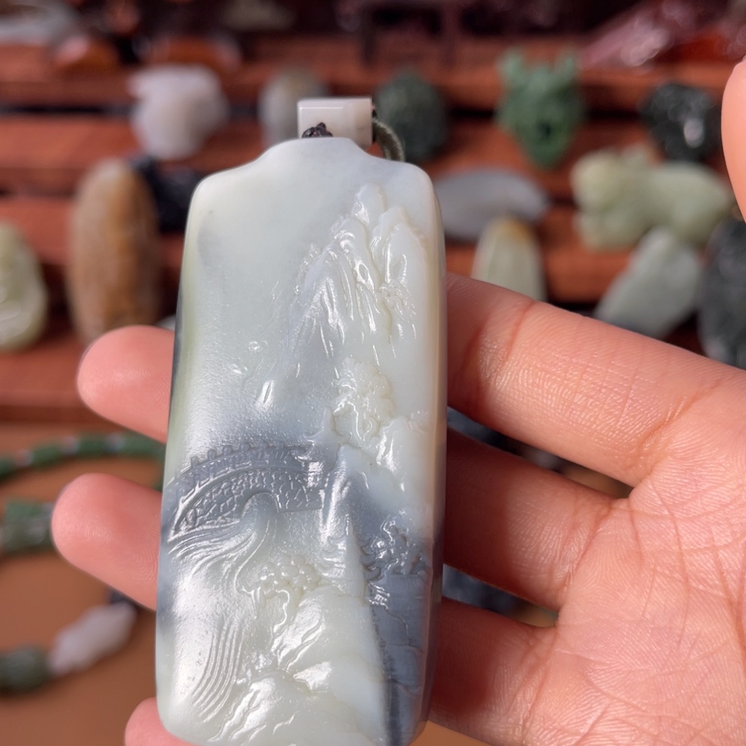 和田玉未镶嵌挂件