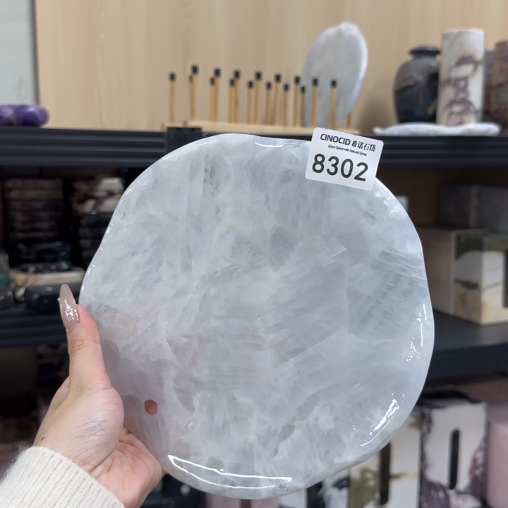吴***主蓝水晶花朵置物架8302