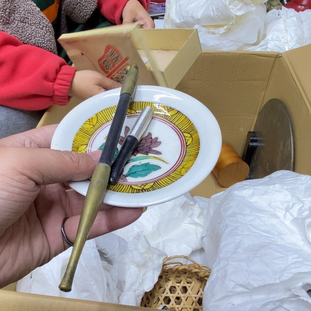 摆件中****金哈哈哈哈哈哈哈哈