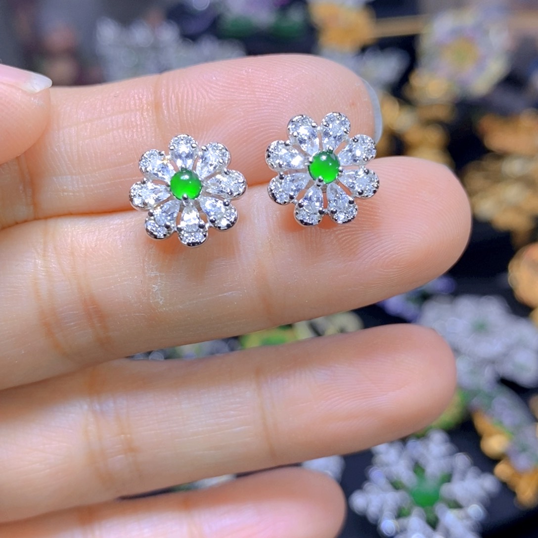 翡翠耳钉银S925镶嵌天然翡翠