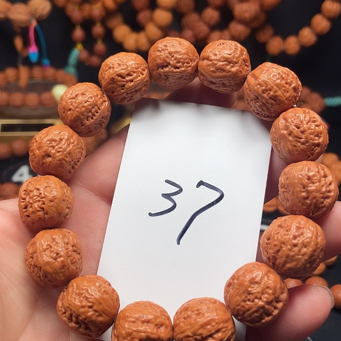 文玩核桃吊坠光头19