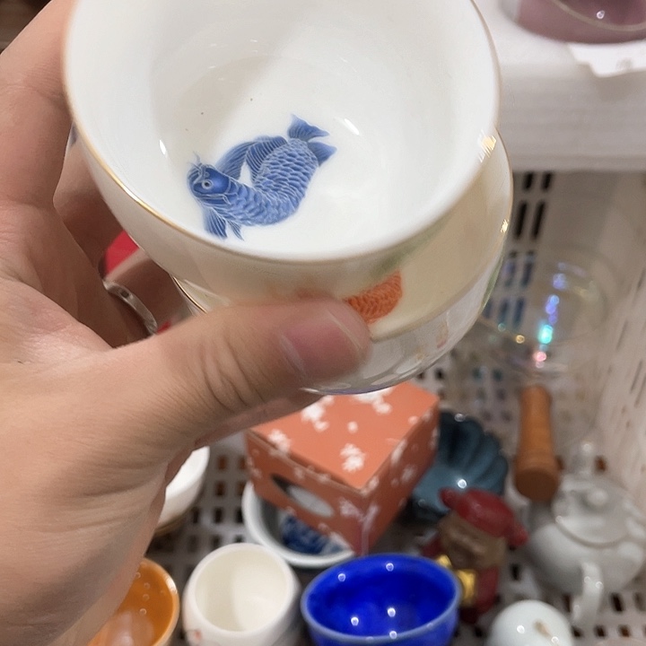 陶瓷茶具全部清清完回家过年