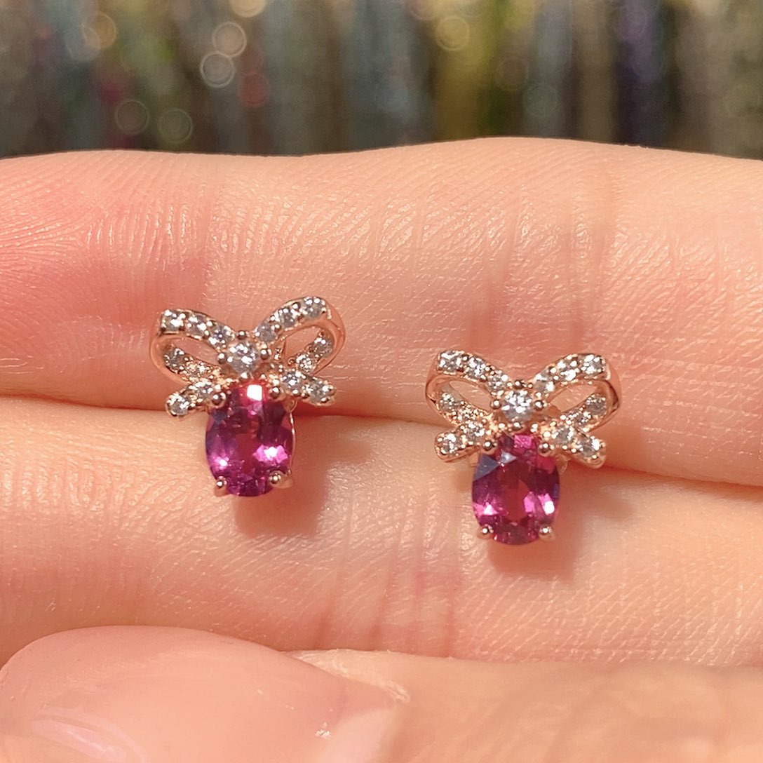 银S925镶嵌耳饰石榴石镁铝石福利款