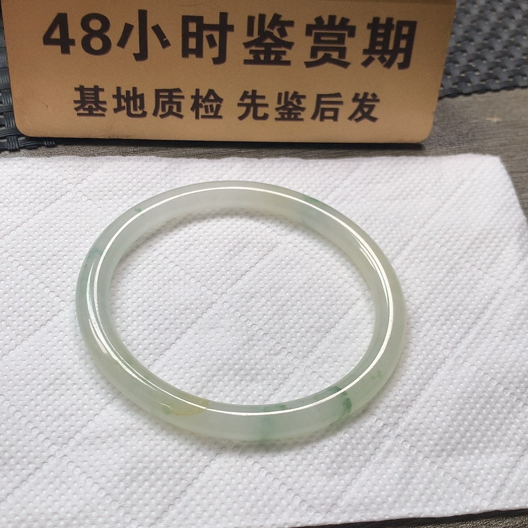颈饰未镶嵌翡翠55.2贵妃 有皮裂