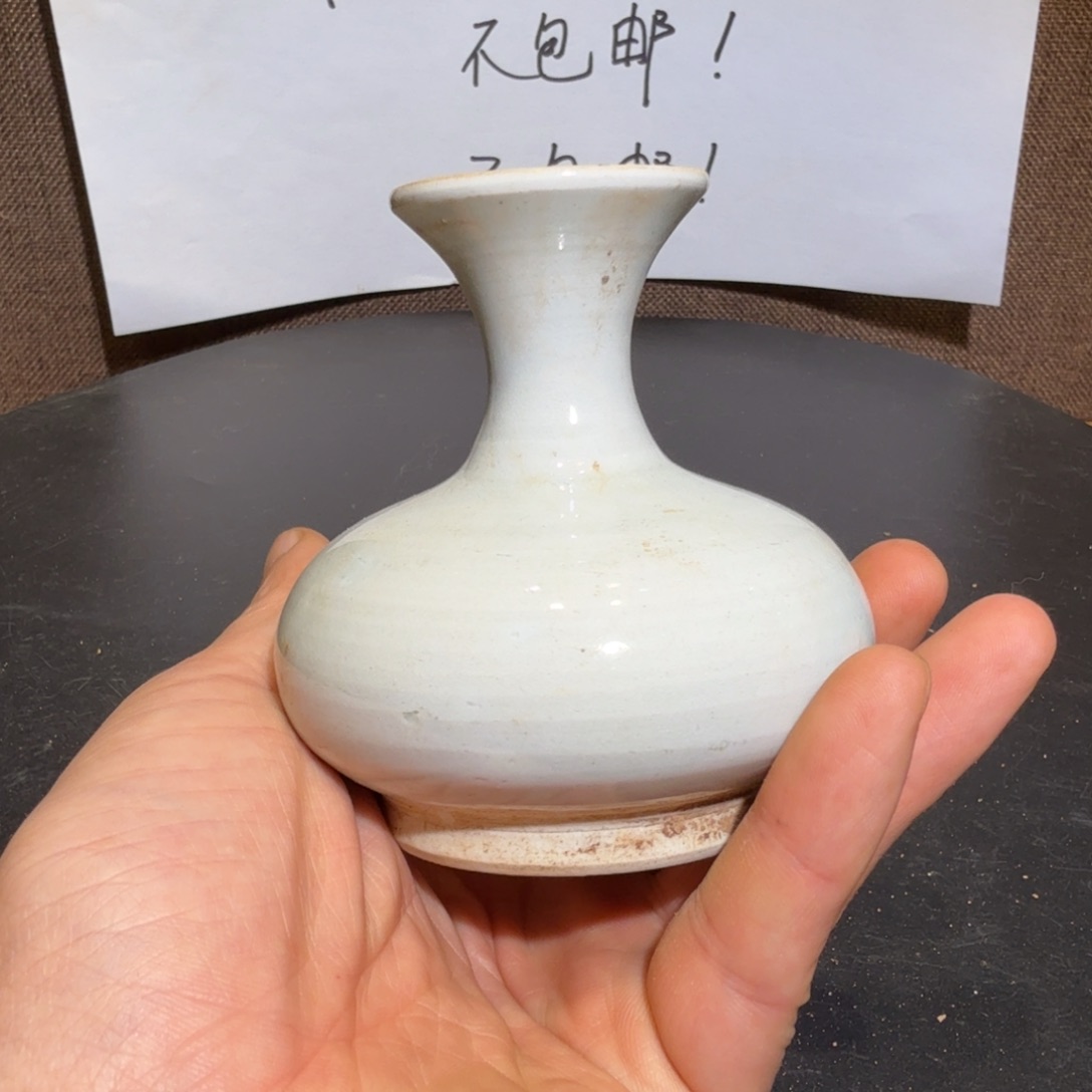 漂亮的小瓷瓶我要来