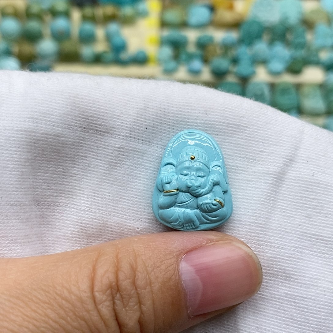 未镶嵌绿松石珠宝奇石