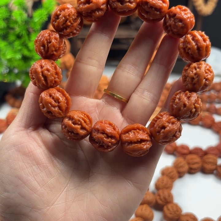 王***～文玩核桃手串小核桃1