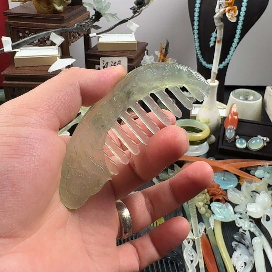 蛇纹石玉未镶嵌发饰